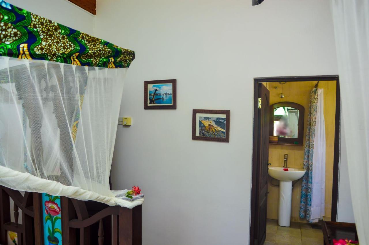 Asili Town House Hotel Zanzibar Bagian luar foto