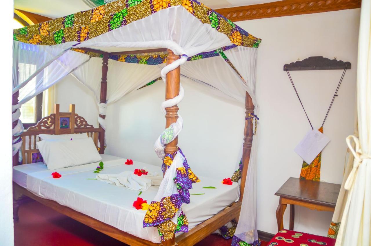 Asili Town House Hotel Zanzibar Bagian luar foto