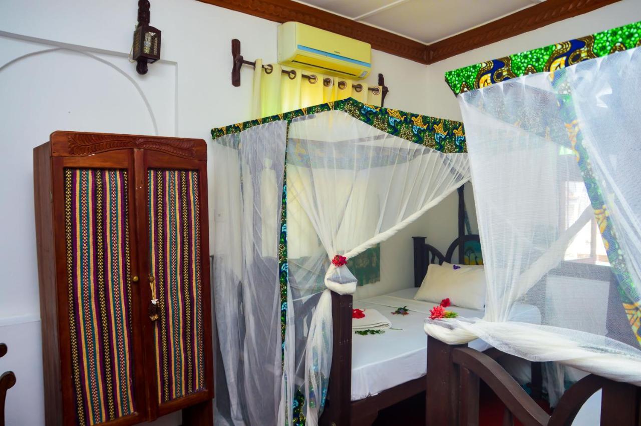 Asili Town House Hotel Zanzibar Bagian luar foto